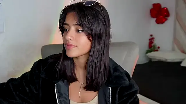 ZoeMurphy – webcam model profile photo Image 9