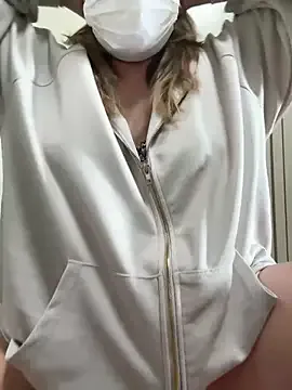 AntonellaRodman – webcam model profile photo Image 2