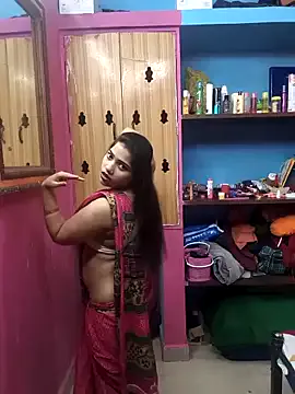 TianaVera – webcam model profile photo Image 3