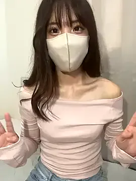 Live with LizyTailor on FliCam Image 5