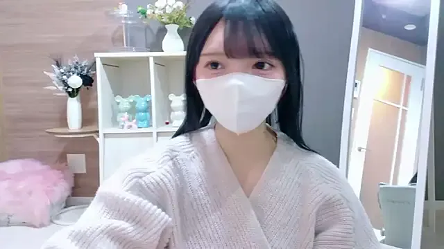 JuliaQuinn – webcam model profile photo Image 5