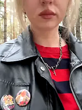 Live with RonnieKiss on FliCam