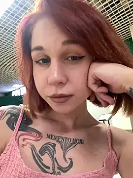 CassieGil – webcam model profile photo Image 4