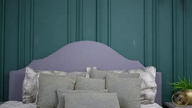 SterlingX – webcam model profile photo Image 16