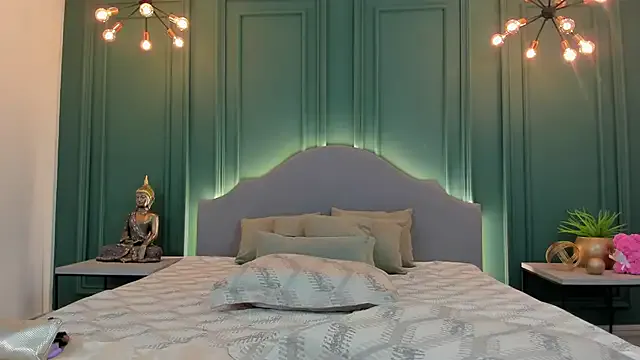 SterlingX – webcam model profile photo Image 2