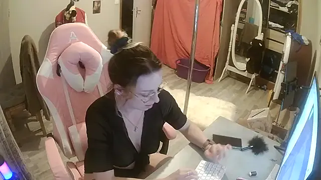 ClarisaCardenas – webcam model profile photo Image 9