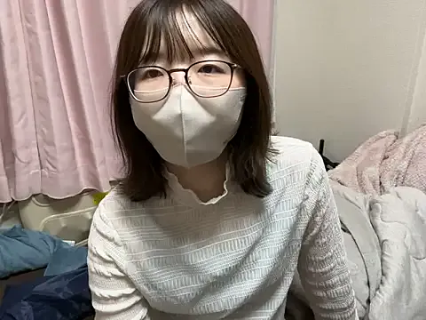 KataKovalenko – webcam model profile photo Image 4