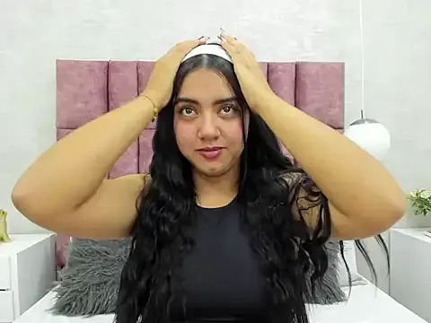 HanaSong – webcam model profile photo Image 7