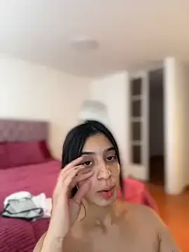 Samantha_e2 – webcam model profile photo Image 2