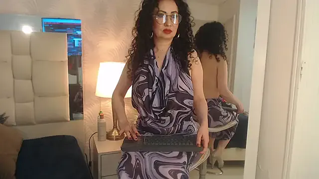 PamelaHudosn – webcam model profile photo Image 6