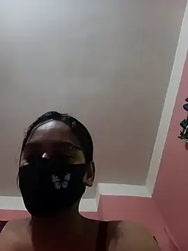 Bonne_wet – webcam model profile photo Image 2