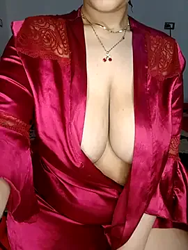 LunaDumont – webcam model profile photo Image 19