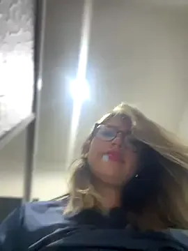 Live with Akane_xxx_69 on FliCam Image 9