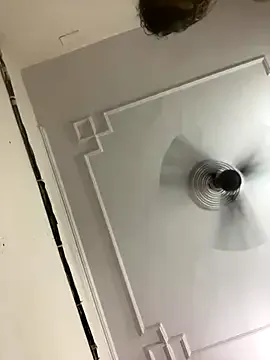 KarinaSanz – webcam model profile photo Image 9