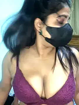 JuliettaFerrat – webcam model profile photo Image 13