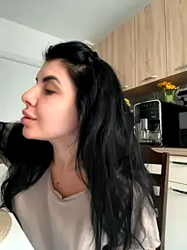 Pretty_anniee – webcam model profile photo Image 11