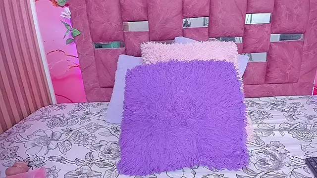 AntonellaRodman – webcam model profile photo Image 13