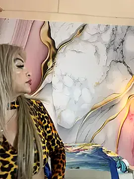SuperSQUIRTERr – webcam model profile photo Image 19
