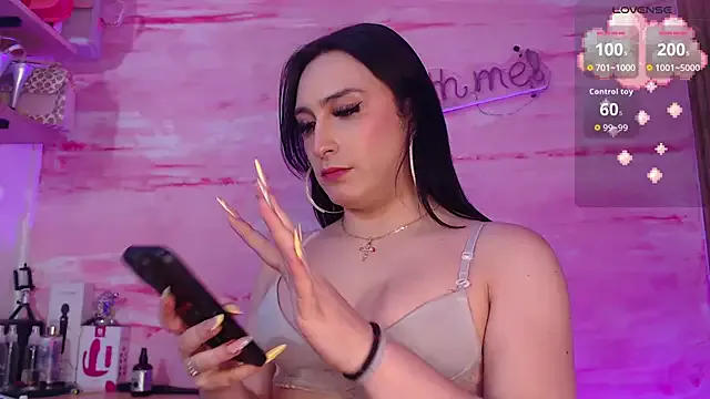 KeyriGonzalez – webcam model profile photo Image 15