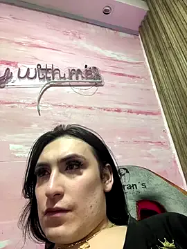 KeyriGonzalez – webcam model profile photo Image 19