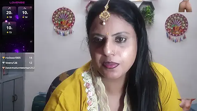 SandiSquirts – webcam model profile photo Image 12