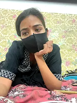 KarimeHills – webcam model profile photo Image 18