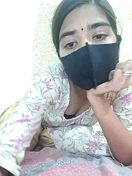 KarimeHills – webcam model profile photo Image 5