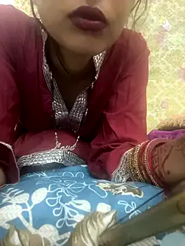 KarimeHills – webcam model profile photo Image 7