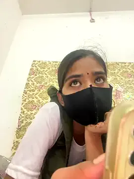 KarimeHills – webcam model profile photo Image 8