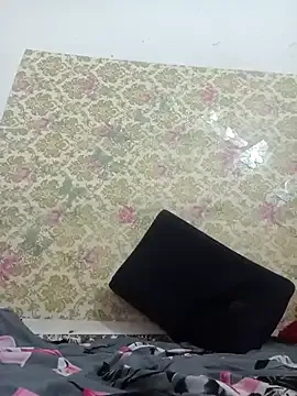 KarimeHills – webcam model profile photo Image 9