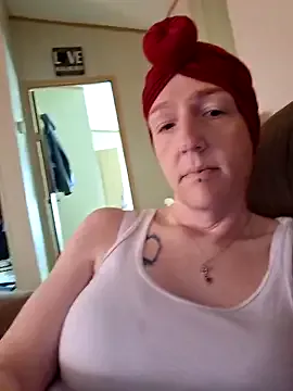 JadeMartinelli – webcam model profile photo Image 2