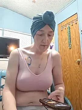 JadeMartinelli – webcam model profile photo Image 4