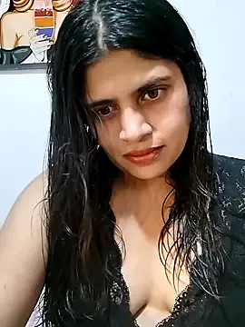 LennaVoss – webcam model profile photo Image 9