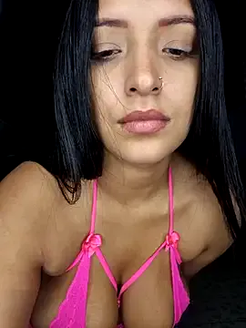 AmyTaylor69 – webcam model profile photo Image 7