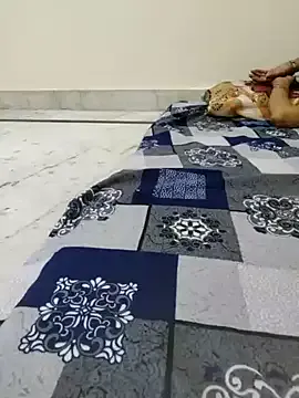 CelineReys – webcam model profile photo Image 3