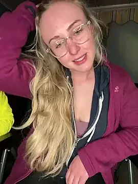 Charlotte88 – webcam model profile photo Image 2