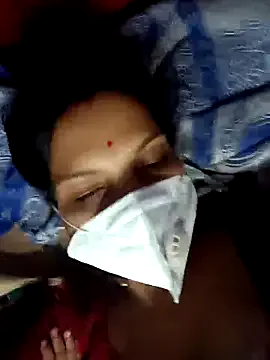 Lawrenhils – webcam model profile photo Image 16