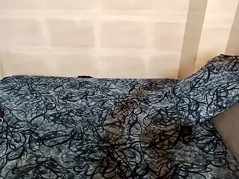 kim_dreams18 – webcam model profile photo Image 2