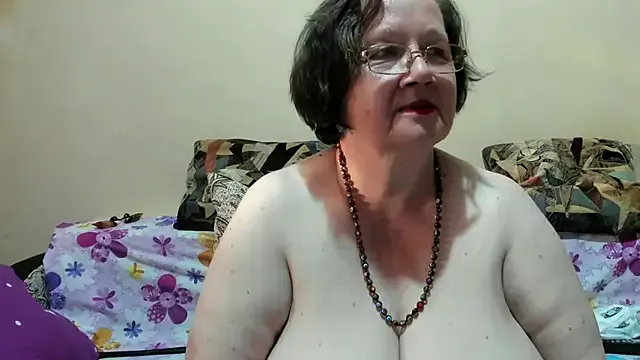 SingleMILF Image 13