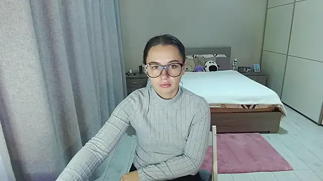 MeganClars – webcam model profile photo Image 19