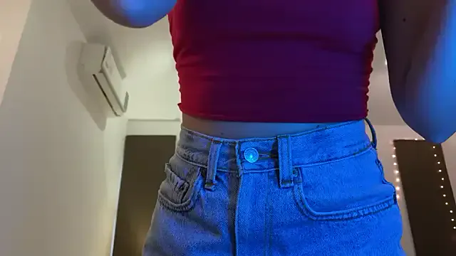 xShineLanax – webcam model profile photo Image 8