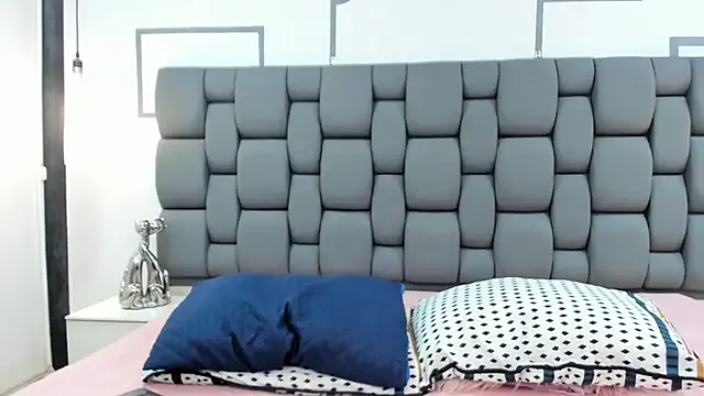 Big_SlutNasty – webcam model profile photo Image 11