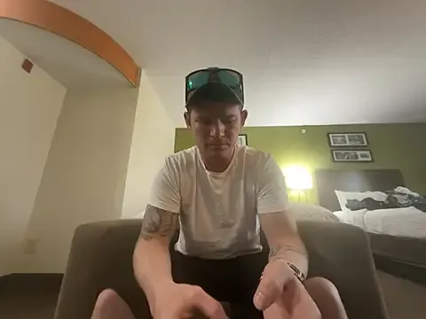 Donovan_Desmond – webcam model profile photo Image 2