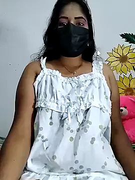 Cumonmme – webcam model profile photo Image 9