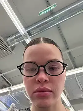 JaninaSecrets_ – webcam model profile photo Image 11