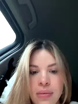 JaninaSecrets_ – webcam model profile photo Image 6