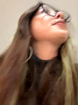 ZoeMurphy – webcam model profile photo Image 17