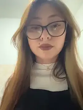 ZoeMurphy – webcam model profile photo Image 19