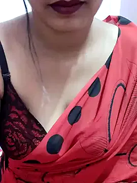 LennaVoss – webcam model profile photo Image 10