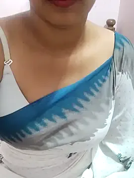 LennaVoss – webcam model profile photo Image 14